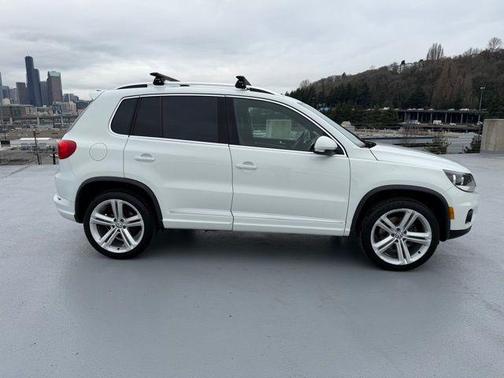 2016 Volkswagen Tiguan R-Line