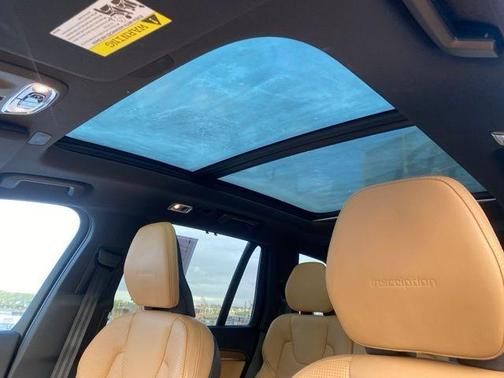 2019 Volvo XC90 T6 Inscription