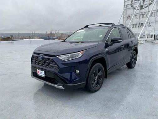 2020 Toyota RAV4 Hybrid XSE