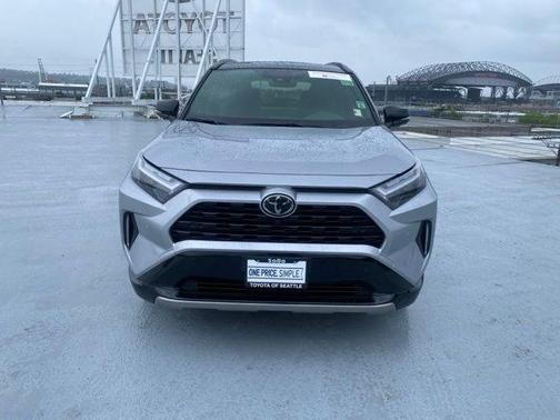 Silver Sky Metallic 2025 Toyota RAV4 Hybrid XSE