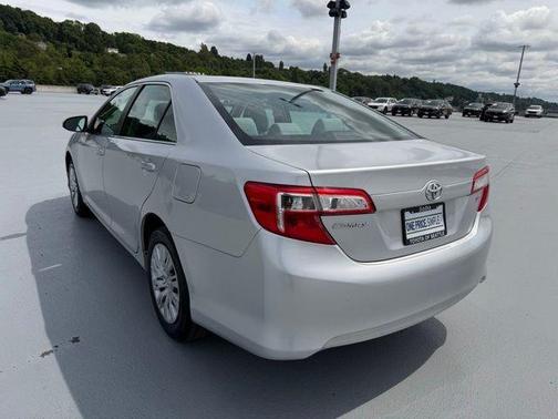 Classic Silver Metallic 2012 Toyota Camry LE
