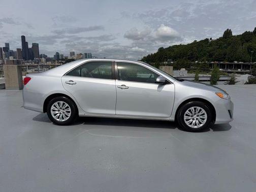 Classic Silver Metallic 2012 Toyota Camry LE