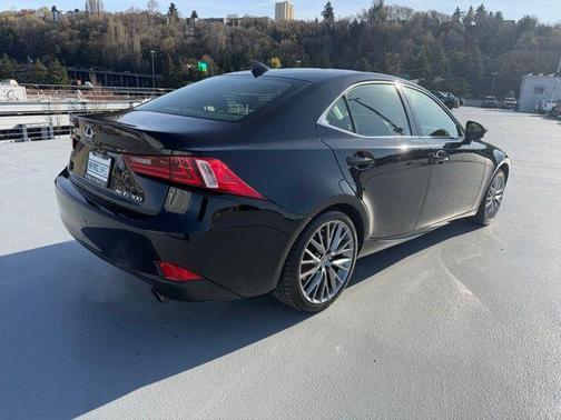 2016 Lexus IS 300 Base