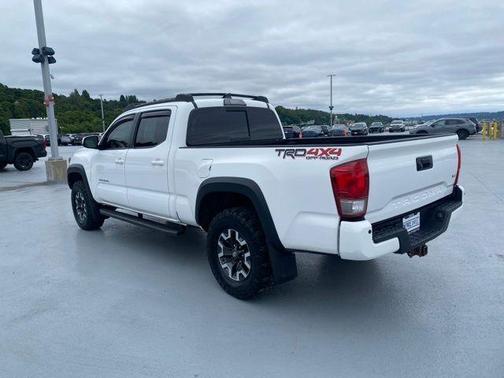 Super White 2017 Toyota Tacoma TRD Off Road