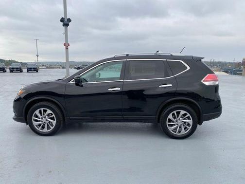Super Black 2015 Nissan Rogue SL