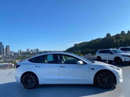2022 Tesla Model 3 Performance