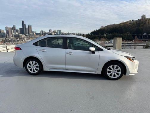 Classic Silver Metallic 2024 Toyota Corolla LE