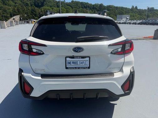 Crystal White Pearl 2024 Subaru Crosstrek Premium