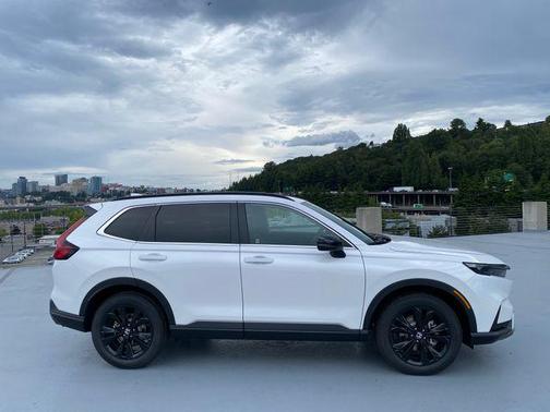 2025 Honda CR-V Hybrid Sport Touring