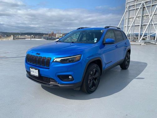 Hydro Blue Pearlcoat 2020 Jeep Cherokee Latitude Plus
