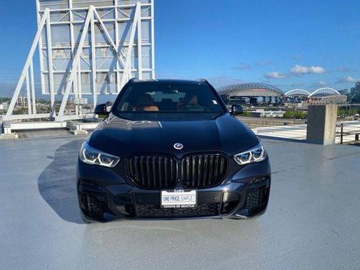 2023 BMW X5 M50i
