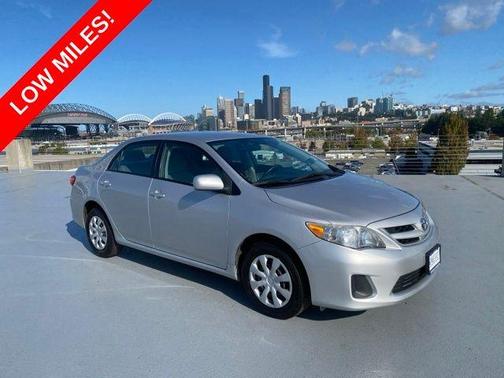 2011 Toyota Corolla LE