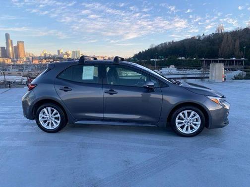 2023 Toyota Corolla Hatchback SE