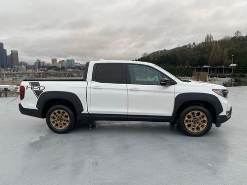 2021 Honda Ridgeline Black Edition