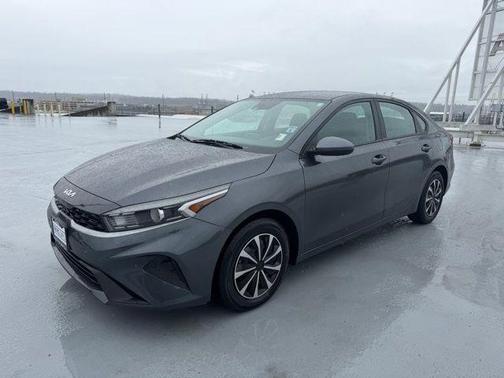 2022 Kia Forte FE