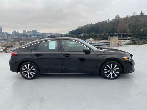 2023 Honda Civic EX-L