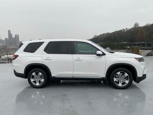 2023 Honda Pilot EX-L 7-Passenger
