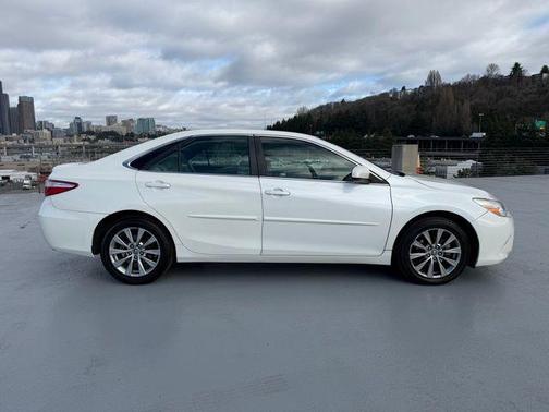 2015 Toyota Camry XLE