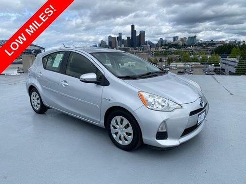 2013 Toyota Prius c Three