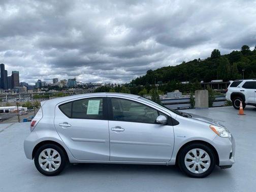 2013 Toyota Prius c Three