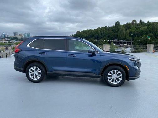 Canyon 2024 Honda CR-V LX