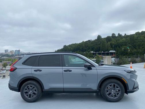 Urban Gray Pearl 2026 Honda CR-V Hybrid TrailSport