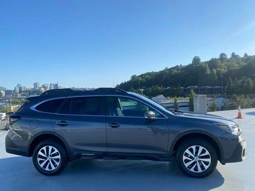2020 Subaru Outback Premium