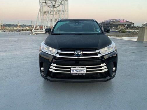 2019 Toyota Highlander Hybrid XLE