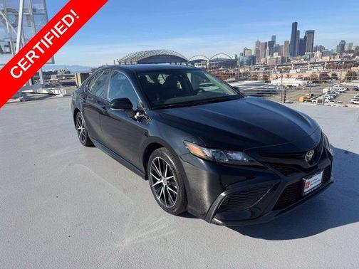 Midnight Black Metallic 2024 Toyota Camry SE