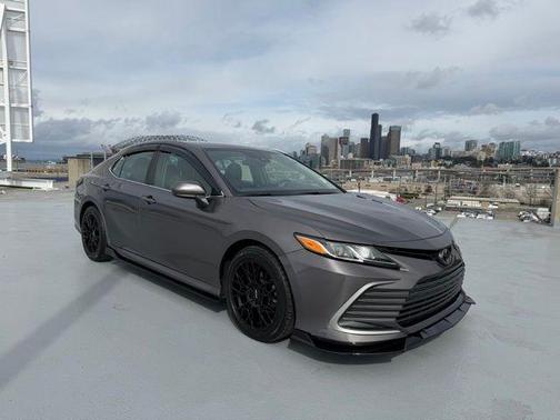Predawn Gray Mica 2023 Toyota Camry LE