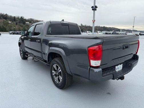 2018 Toyota Tacoma TRD Sport