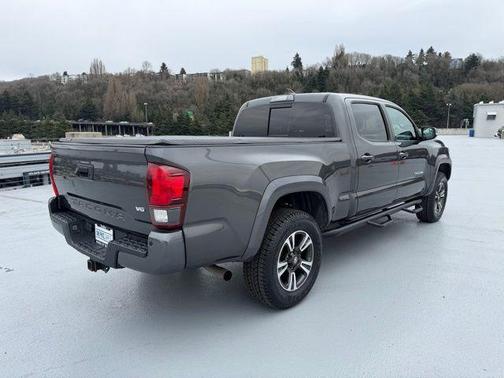 2018 Toyota Tacoma TRD Sport