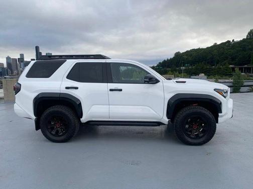 Ice 2025 Toyota 4Runner Hybrid TRD PRO