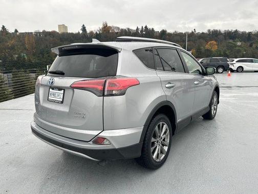 2018 Toyota RAV4 Hybrid Limited