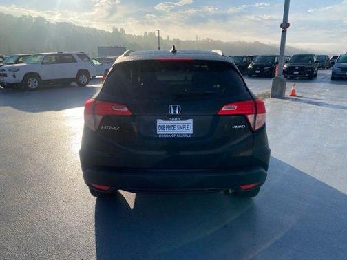 2017 Honda HR-V EX-L w/Navigation