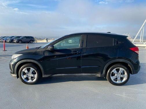 2017 Honda HR-V EX-L w/Navigation