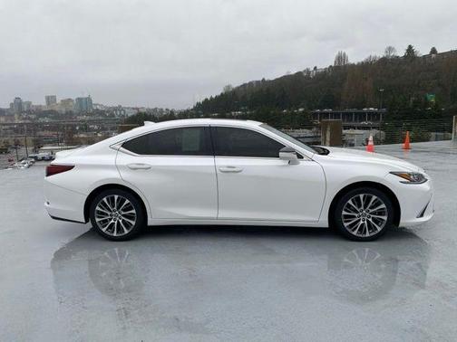 2021 Lexus ES 350 Base