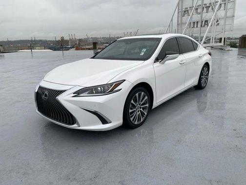 2021 Lexus ES 350 Base