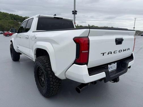 Ice 2025 Toyota Tacoma TRD Sport