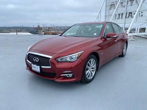 2014 INFINITI Q50 Hybrid Premium