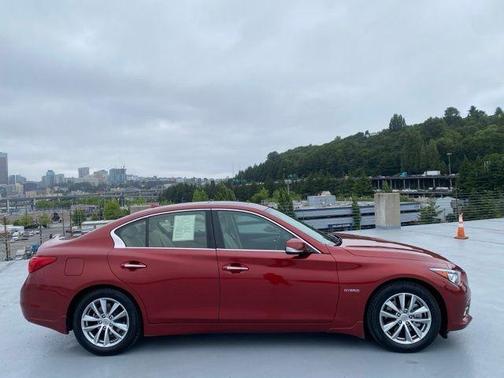 2014 INFINITI Q50 Hybrid Premium