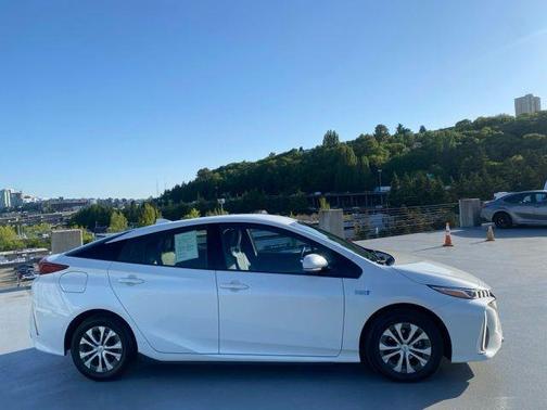 2017 Toyota Prius Prime Premium