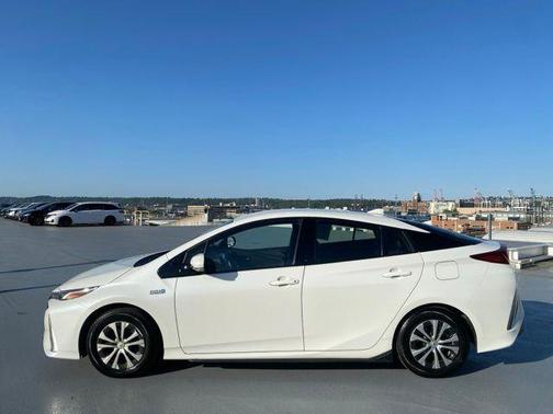 2017 Toyota Prius Prime Premium