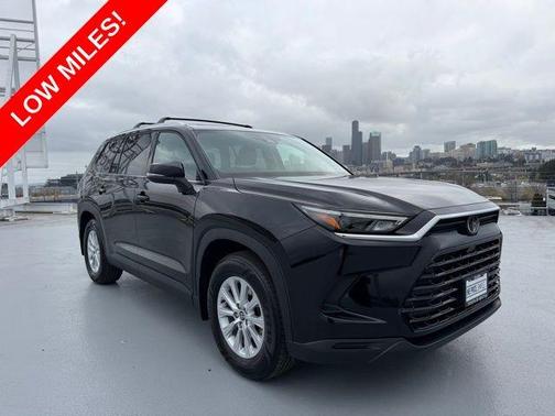 Midnight Black Metallic 2026 Toyota Grand Highlander XLE
