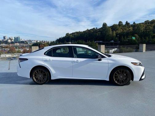 2023 Toyota Camry SE Nightshade