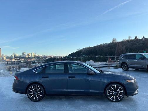 2025 Honda Accord Hybrid Touring