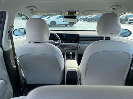 2024 Hyundai KONA SE