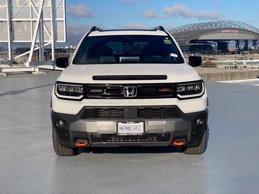 Platinum White Pearl 2026 Honda Passport TrailSport Elite