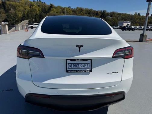 Pearl White Multi 2021 Tesla Model Y Long Range