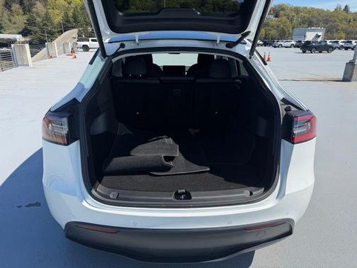 Pearl White Multi 2021 Tesla Model Y Long Range